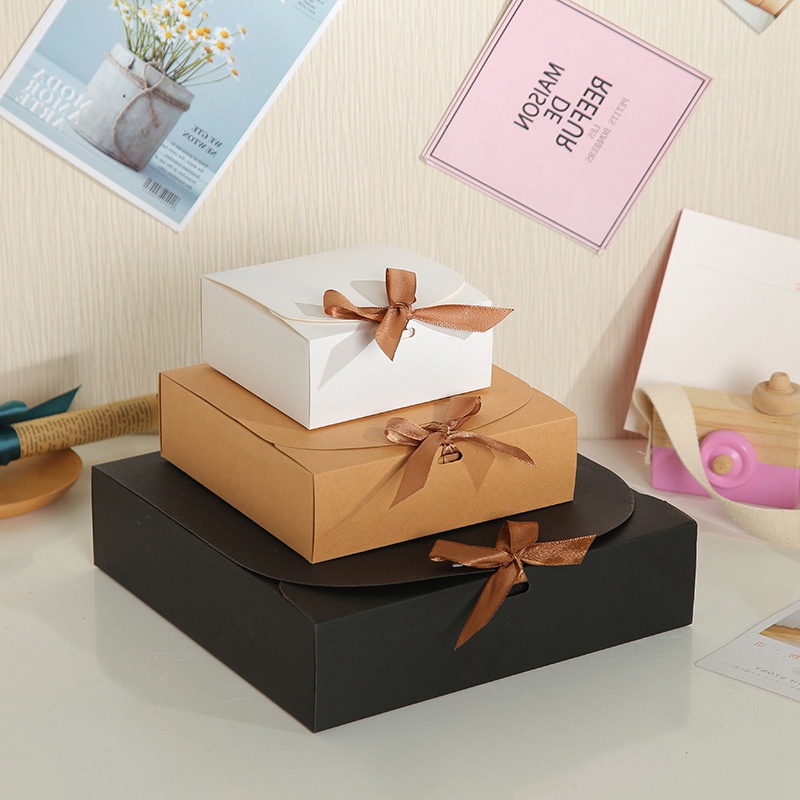 Hộp đựng quà phối dây ruy băng xinh xắn