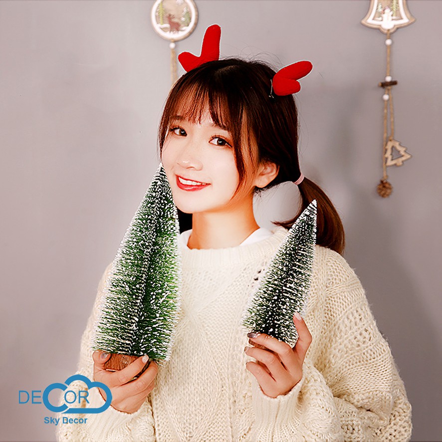 Cây thông Noel trang trí Giáng sinh decor chụp ảnh, nhà cửa, cửa hàng - Sky Decor