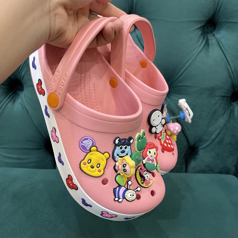 Dép sục cross viền micky tặng 12 stick + hộp