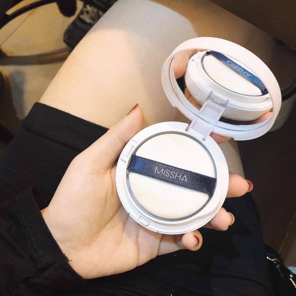 Phấn nước Missha M Magic Cushion tone 23