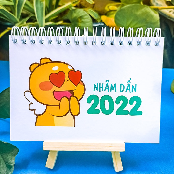 { TẶNG GIÁ ĐỠ } Bộ Lịch sổ tay để bàn âm dương 2022 mini A6 QooBee Ong Vàng vừa làm sổ vừa làm lịch để bàn đa năng.