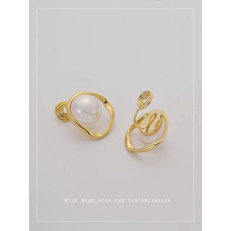 Khuyên tai hạt ngọc nữ tính thanh lịch cho nàng Bông tai sang chảnh