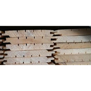 Gỗ thông lamri 12 dày1.5 cm