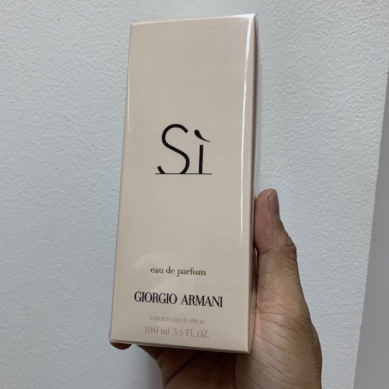 Nước hoa Giorgio Armani Si Eau De Parfum Vaporisateur Spray 100ml ARM-L43905