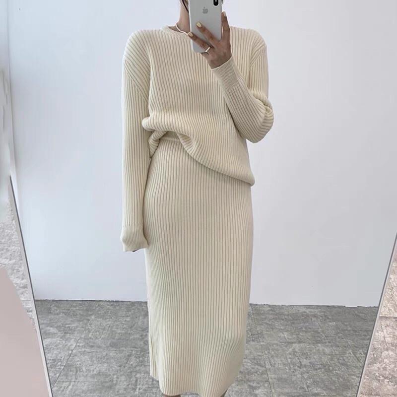 SET ÁO LEN DÀI TAY + CHÂN VÁY LEN BÚT CHÌ HÀN QUỐC SANG TRỌNG