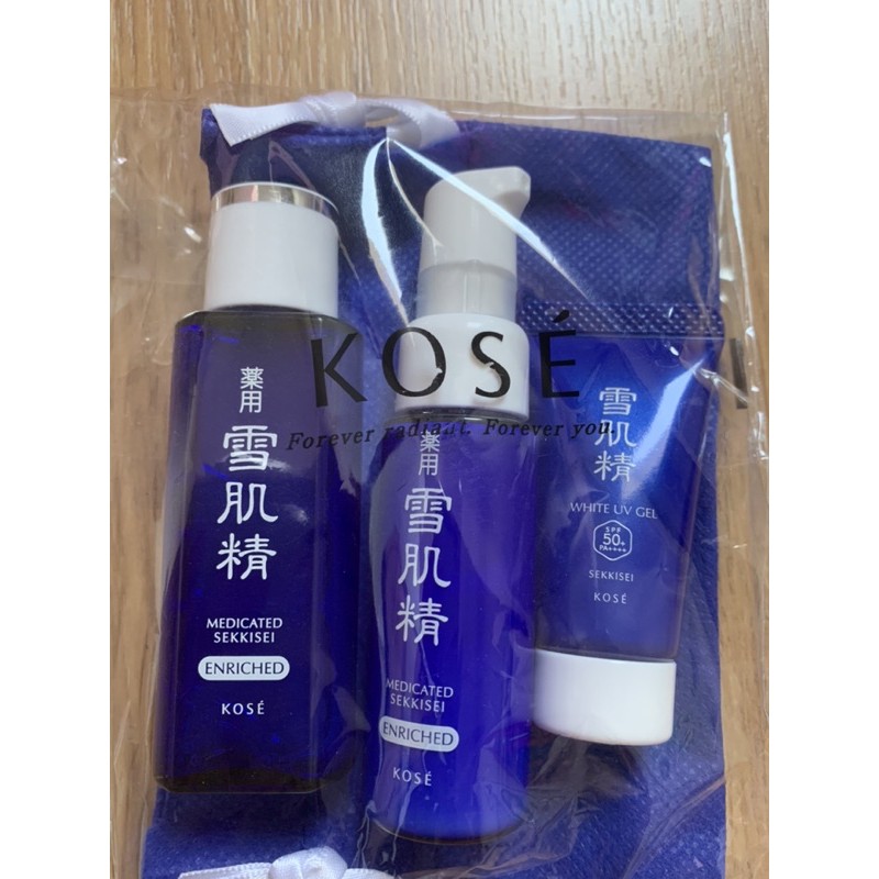 Set mini cua Kose