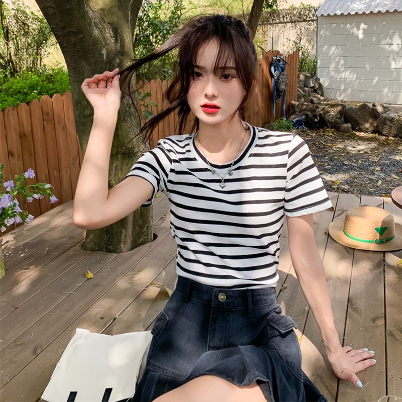 Áo dệt kim ZHELIHANGFEI ngắn tay cổ tròn họa tiết kẻ sọc trẻ trung
