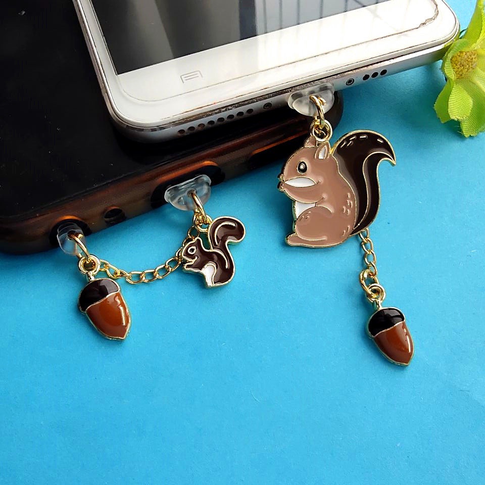 Nút Bịt Cổng Sạc Điện Thoại Di Động Chống Bụi Hình Chú Sóc Dễ Thương