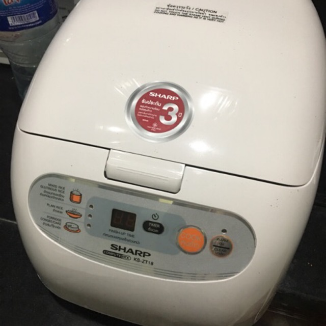 Nồi cơm điện tử Sharp 1.8 lít KS-ZT18