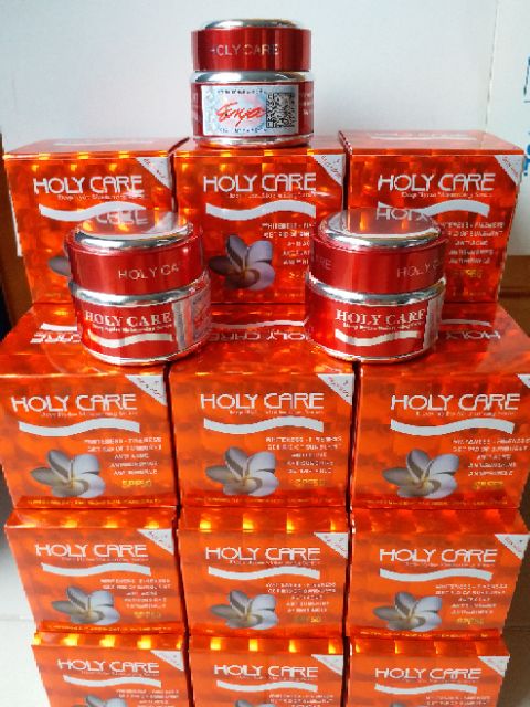 KEM HOLY CARE ĐỎ DƯỠNG TRẮNG DA 5in1