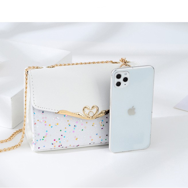 Túi Đeo Chéo T04 Khóa Ngỗng Màu Trắng