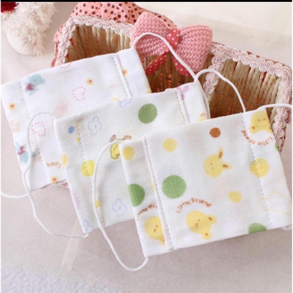 Khẩu Trang Vải Xô Xuất Hàn 4 Lớp Trẻ Em Kháng Khuẩn,Chống Bụi Mịn Cho Bé Sơ Sinh Tới 2 Tuổi.