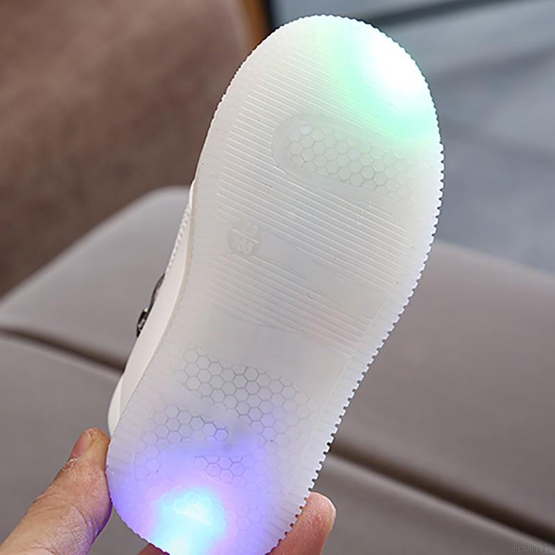 Giày thể thao tập đi có đèn LED cho bé gái
