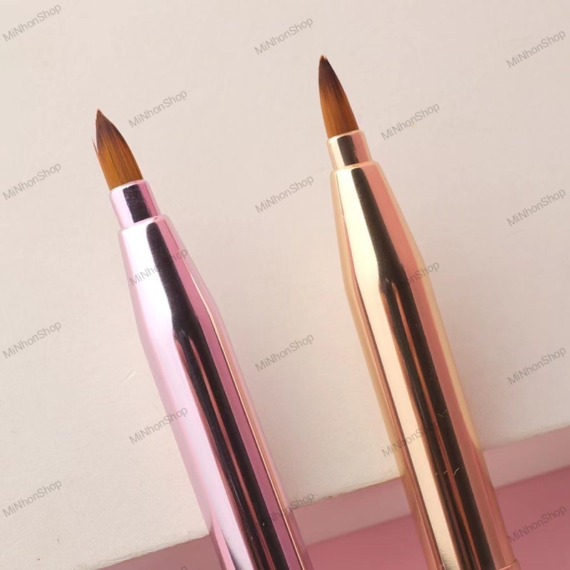 Cọ son môi 2 đầu siêu đẹp thiết kế thu gọn thông minh sáng tạo mới