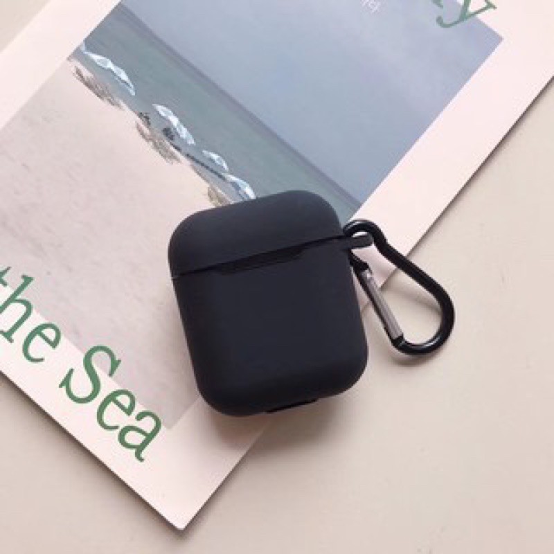 Vỏ Tai Nghe Airpods 1/Airpods 2 Silicone Dẻo Màu Basic Kèm Móc