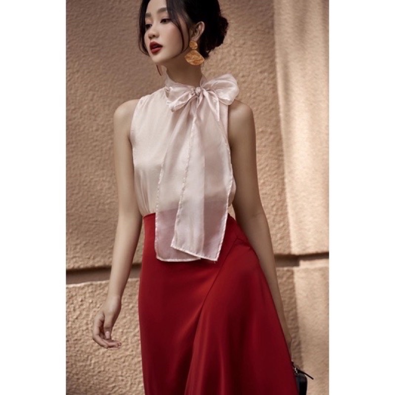 Áo tơ thắt nơ cổ Eveluxe size S