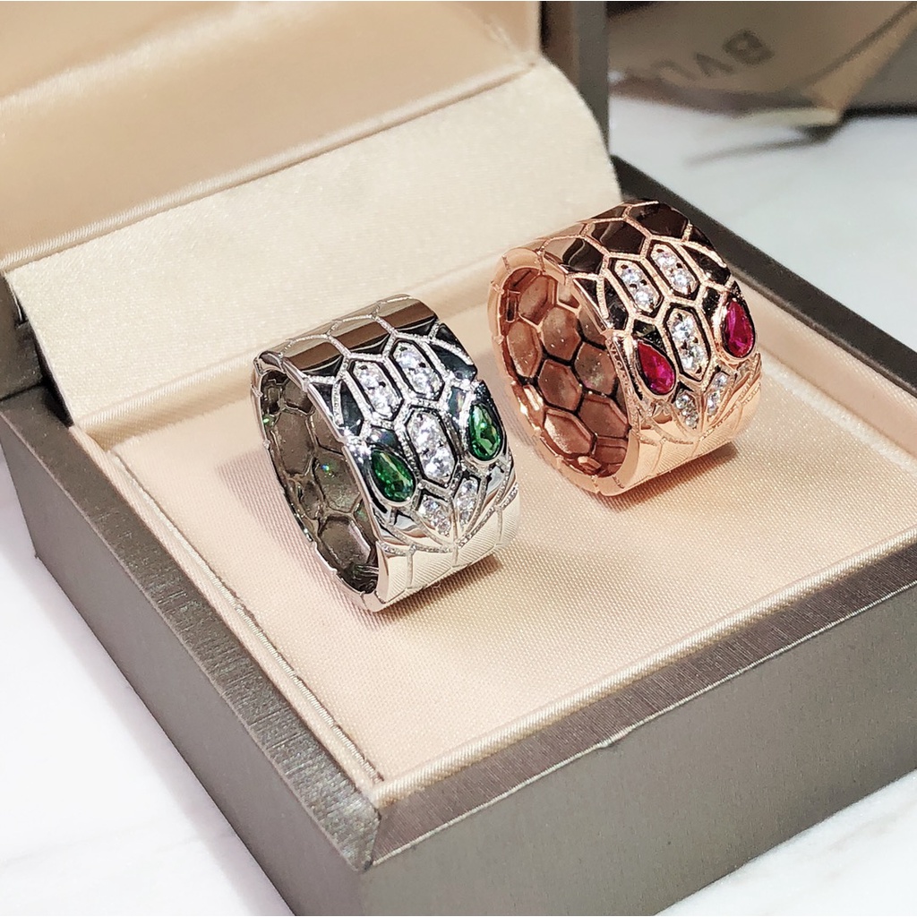 Nhẫn Mạ Vàng Hồng 18K Bản Rộng Đính Đá Sang Trọng
