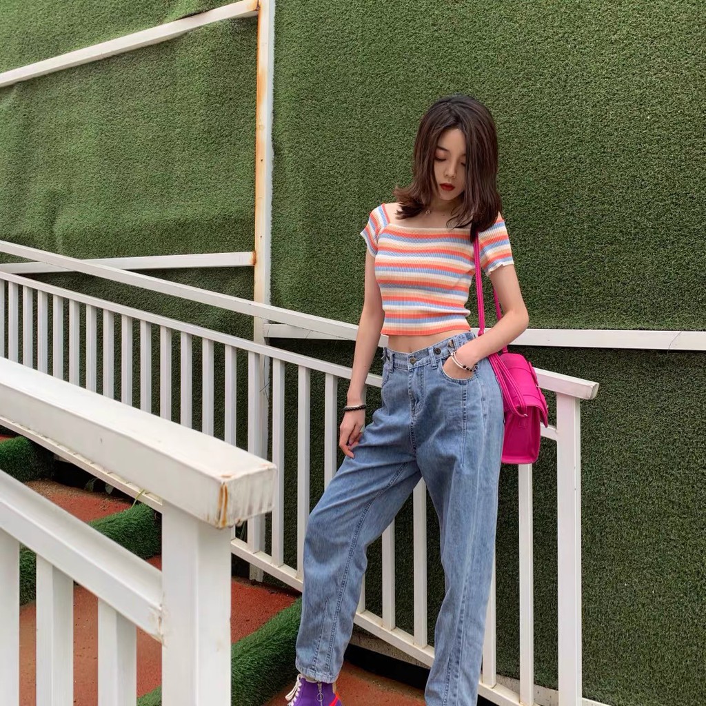 Áo trễ vai sọc màu cầu vồng phong cách