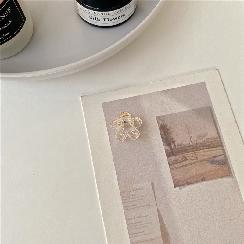 Kẹp Tóc Hình Hoa Đính Ngọc Trai Dễ Thương Cho Nữ