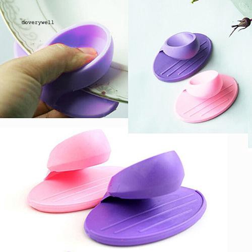 Miếng nhựa cầm xoong nồi dĩa thức ăn chống nóng đồ dùng nhà bếp chất lượng tốt