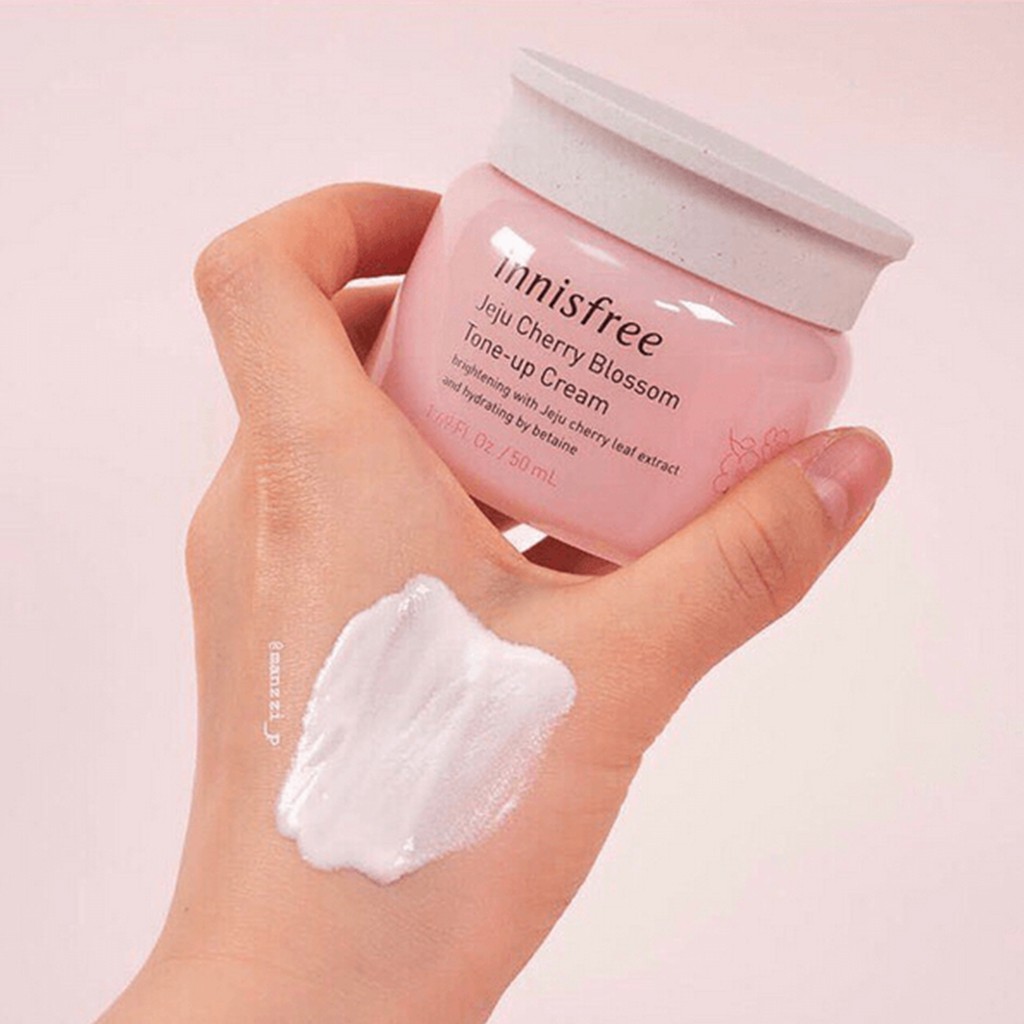 Dưỡng Trắng Innisfree Jeju Cherry Blossom Tone-Up Cream 50ml