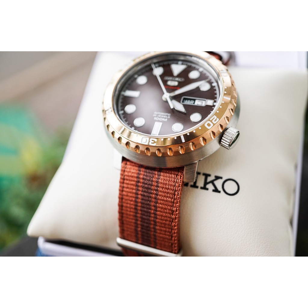 Đồng hồ nam SEIKO 5 Automatic Sport SRPC68K1