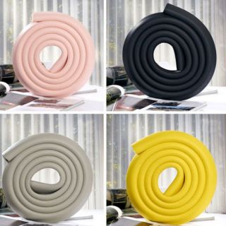 Cuộn silicon bọc cạnh bàn