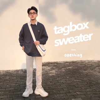 TAG BOX SWEATER - Áo tay dài logo cao su