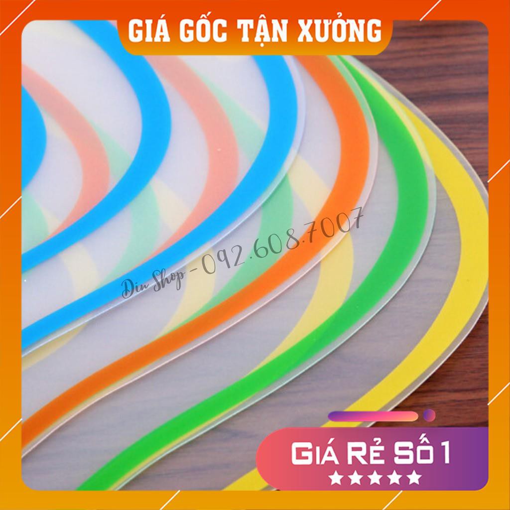 Thớt Nhựa PP 💥GIÁ HỦY DIỆT💥 Thớt Nhựa Dẻo, Kháng Khuẩn Trong Suốt - Loại Mỏng Thái Hoa Quả, Thịt Chín