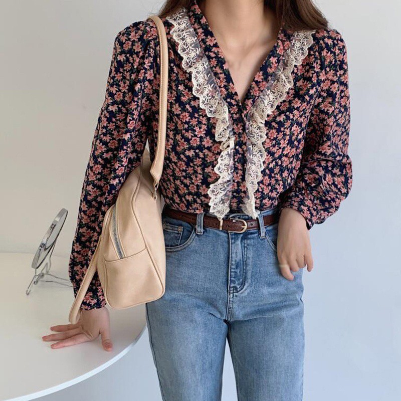 Áo Kiểu Tay Dài Phối Ren Hoa Thiết Kế Cổ Chữ V Nữ Tính