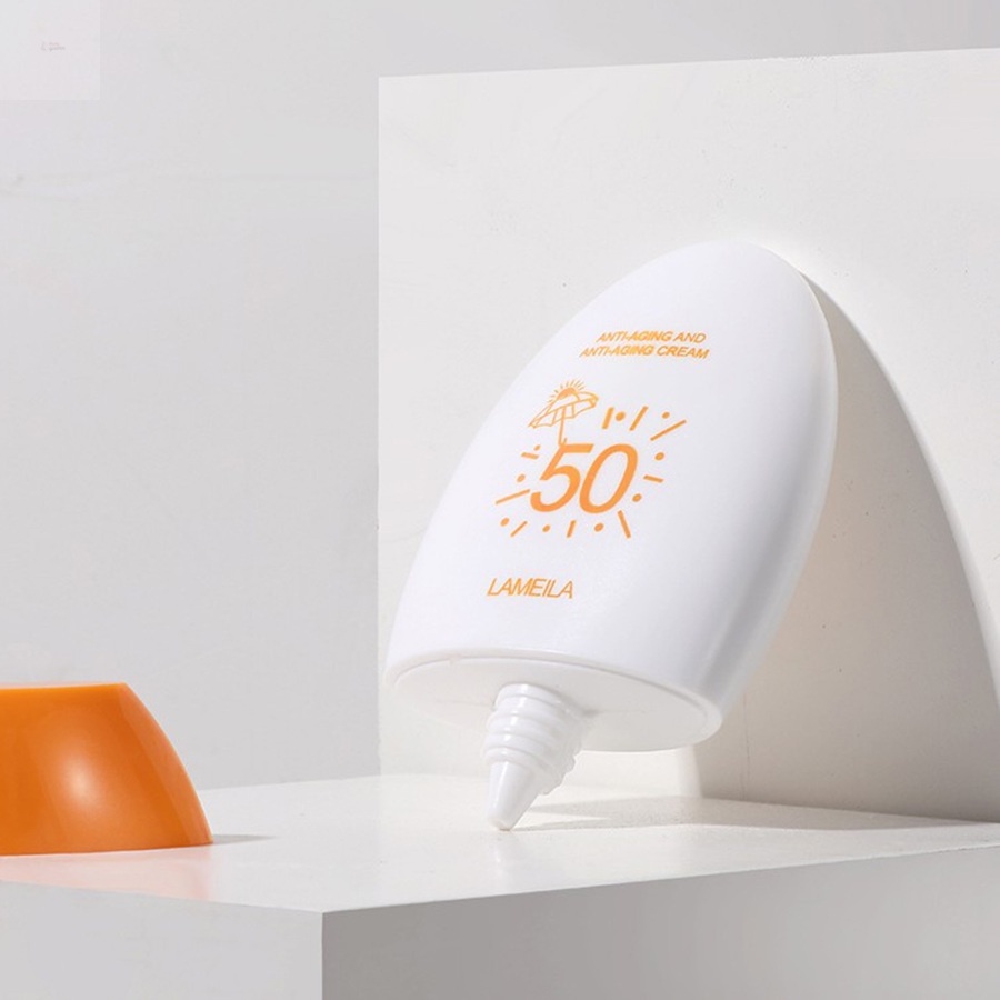 Kem chống nắng body SPF50+ Làm Trắng Da Dưỡng Ẩm Chống Thấm Nước