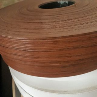 Nẹp nhựa pvc dán cạnh dày 1li rộng 2,1cm