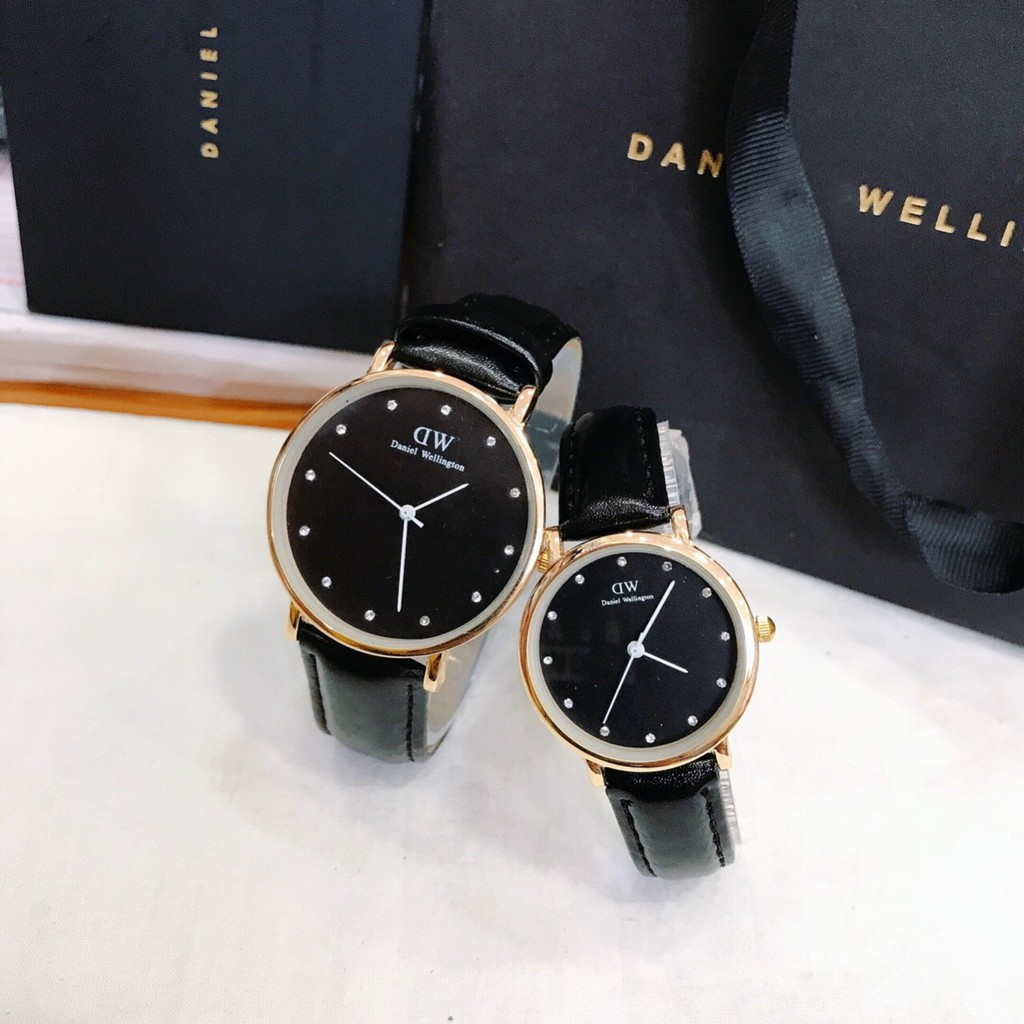 Đồng hồ Nam (nữ) DW, dây da mặt đính đá, hàng full box, thẻ bảo hành 12 tháng.