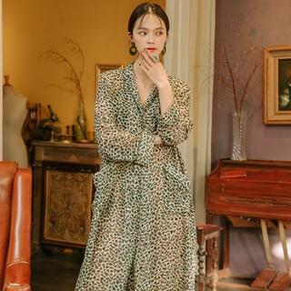 Áo Choàng Lụa Voan Họa Tiết Leopard Dệt Nổi/ RO009