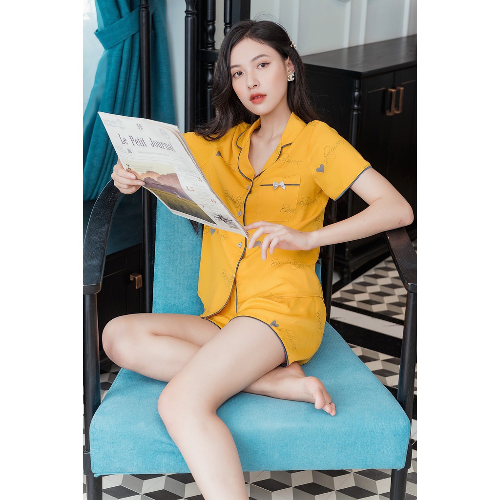 Bộ lụa đùi Bambi tay cộc quần đùi - Lụa giấy Bambi M300