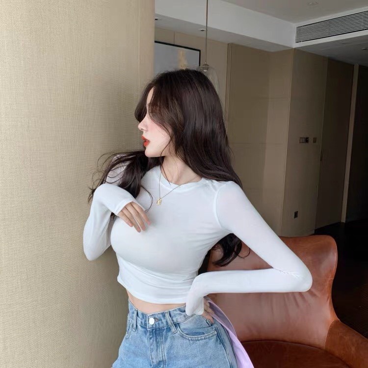 Áo Croptop Tay Dài Cổ Tròn Dáng Ôm Body Trơn Nhẹ Nhàng