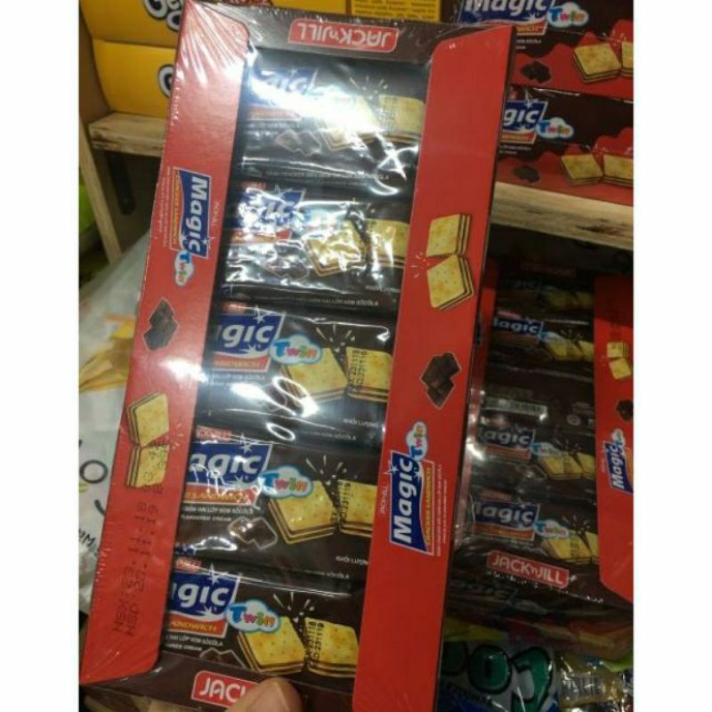 Bánh cracker hai lớp Magic Twin hộp 300g