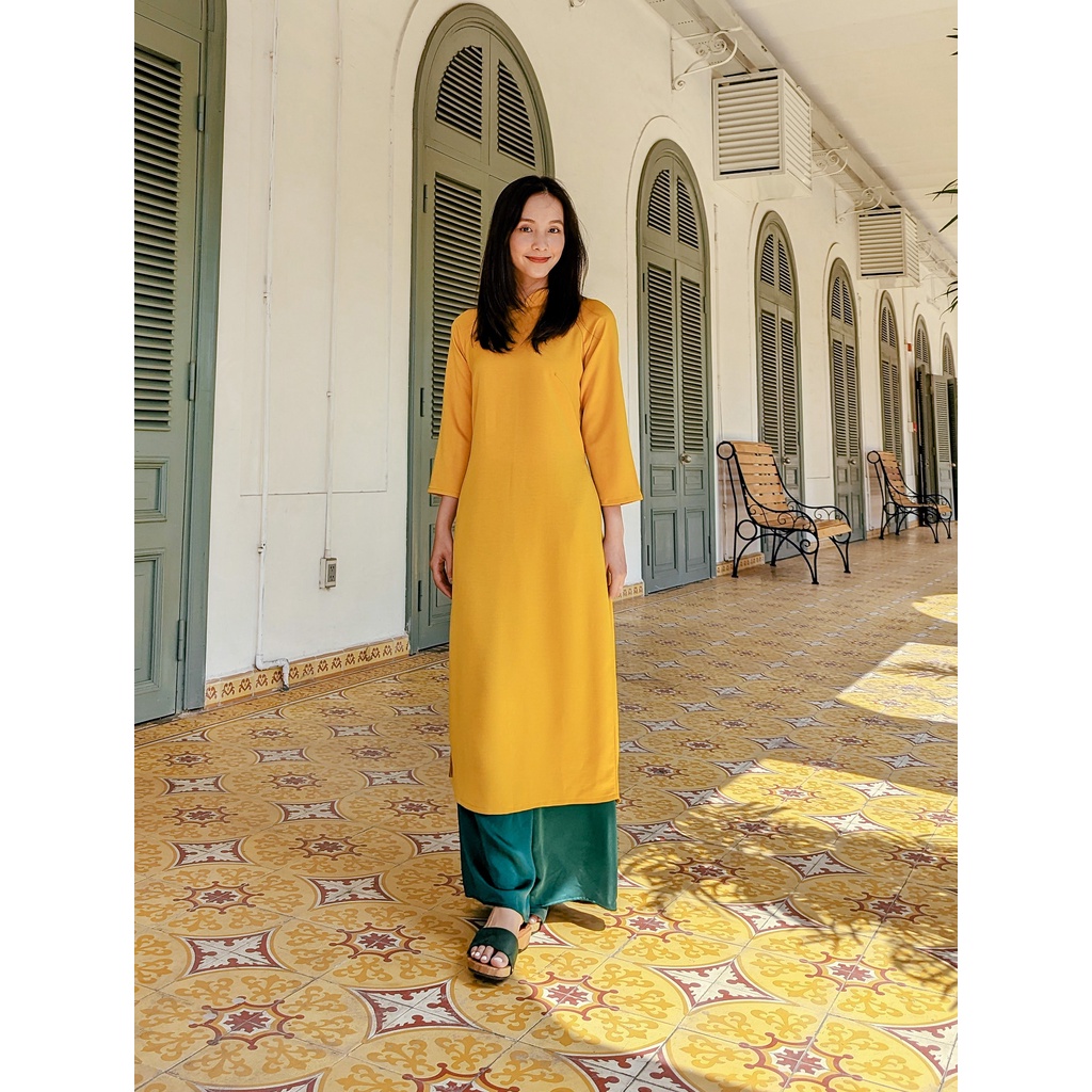 Set Áo dài Rosemary tây thi vàng đậm