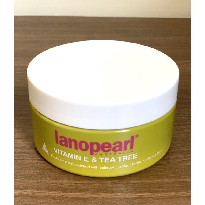 Sữa rửa mặt tinh chất trà xanh 250ml Lanopearl Vitamin E & Tea Tree Facial Cleaner CHUẨN ÚC-Đủ Bill