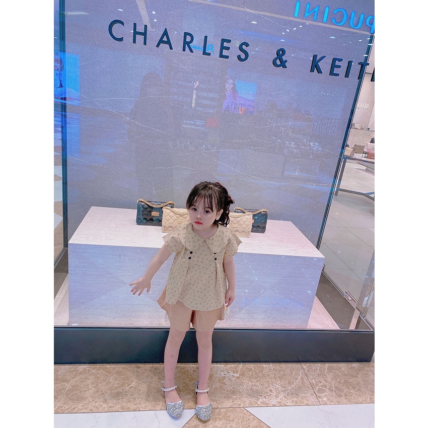 Bộ Quần Áo Cộc Tay Hoa Nhí Gắn Khuy Tiểu Thư Chất Vải Thô Linen Cho Bé Từ 8-20kg Mã CT26