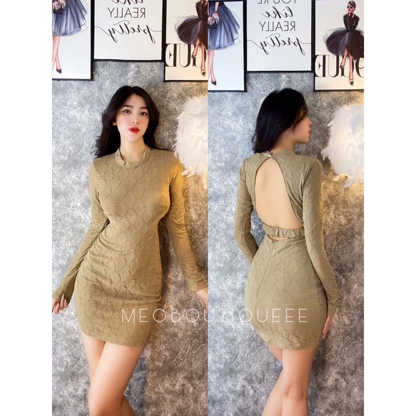 Body doll hở lưng.