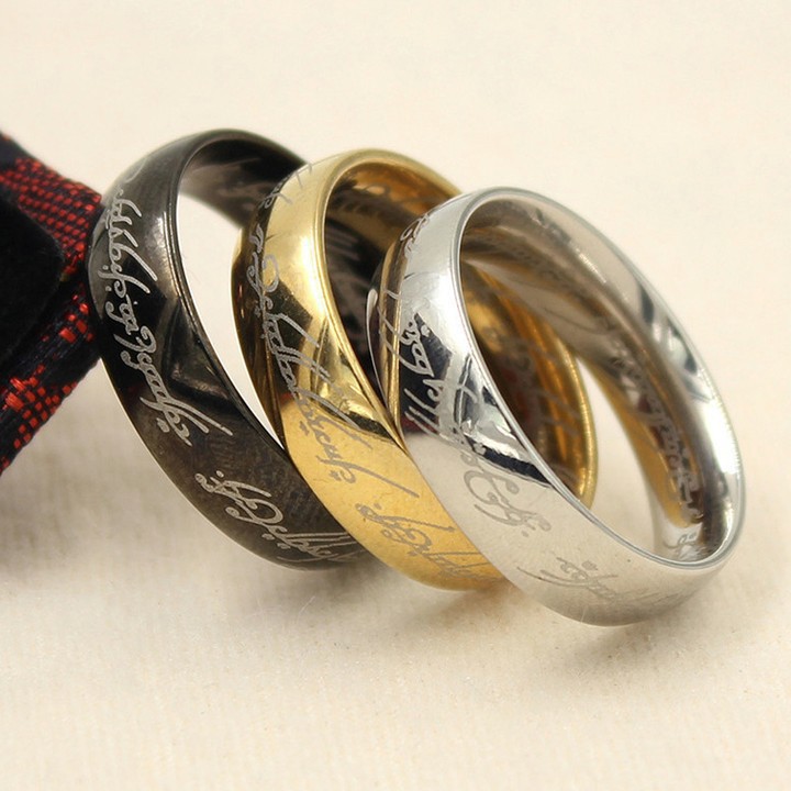 NHẪN CHỮ CỔ MAY MẮN TITANIUM