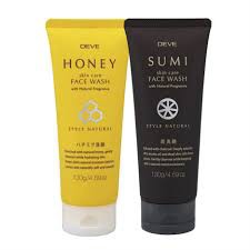 🌹Hàng nhật 🌹 Sữa Rửa Mặt Kumano Deve Chiết Xuất Mật Ong 130g Honey Face Wash