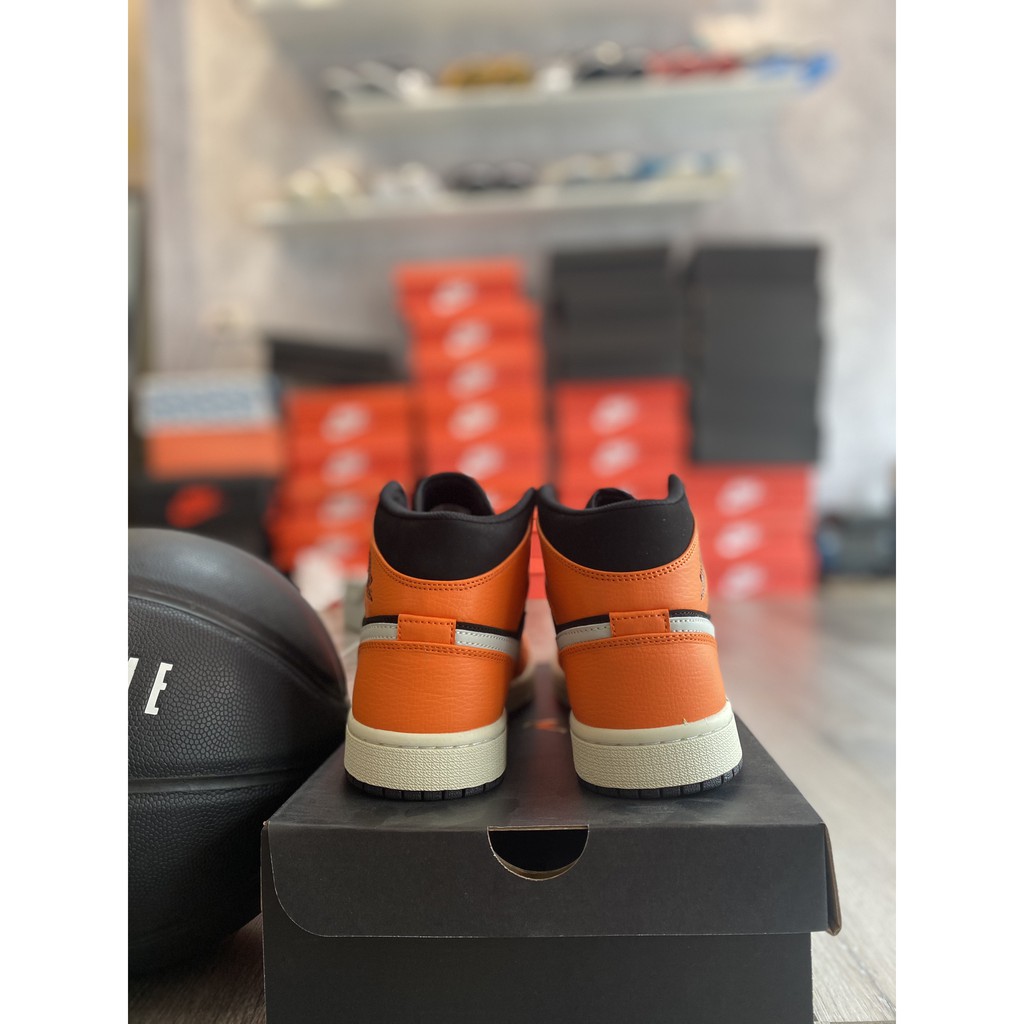 [T-Asneaker] Giày thể thao cam đen cao cổ.. | BigBuy360 - bigbuy360.vn