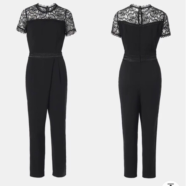 Jumsuit phối ren