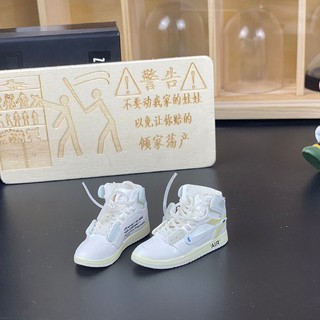 Móc khóa hình giày mini Air Jordan x Off-White