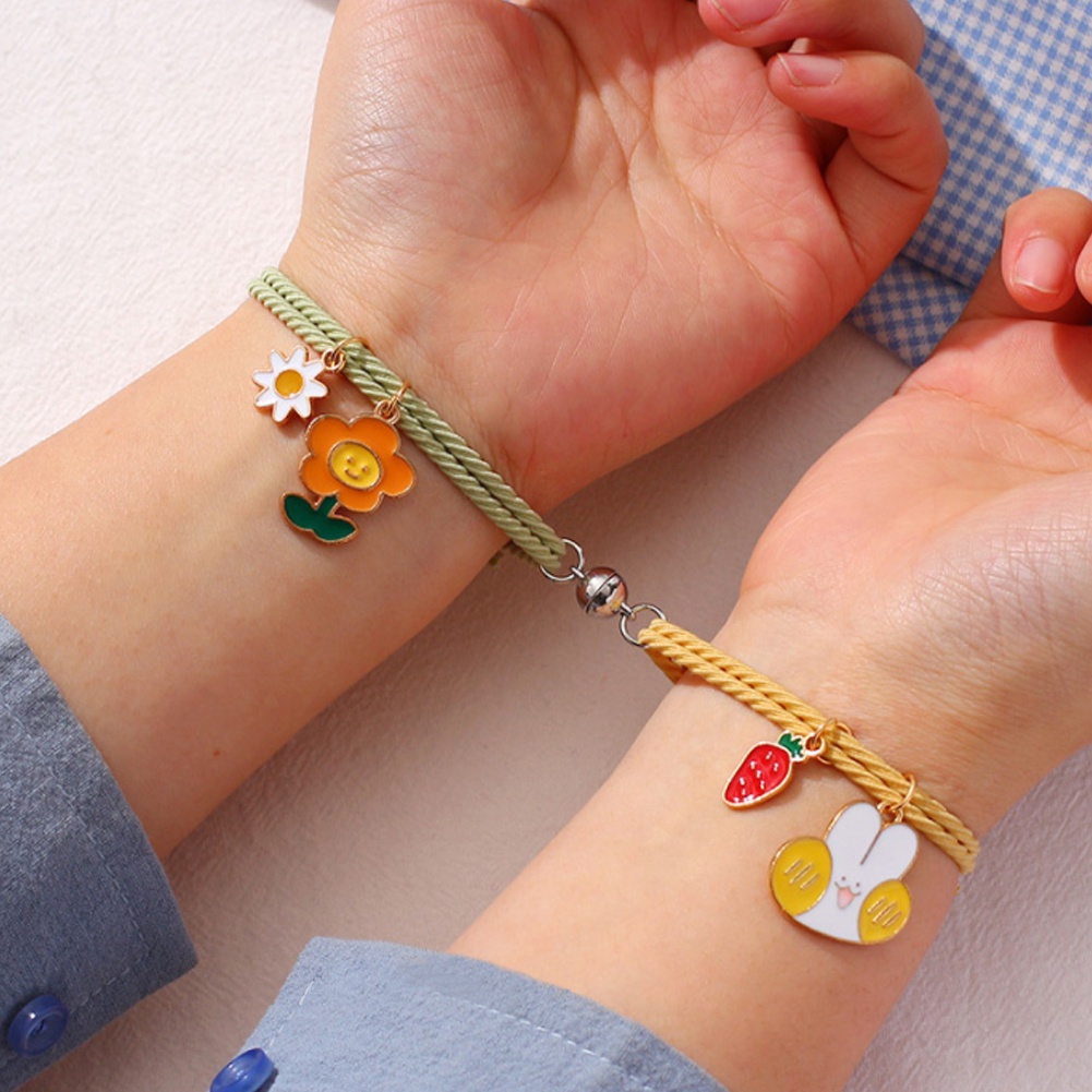 Set 2 vòng tay bện dây co giãn mặt hình hoạt hình dễ thương cho cặp đôi