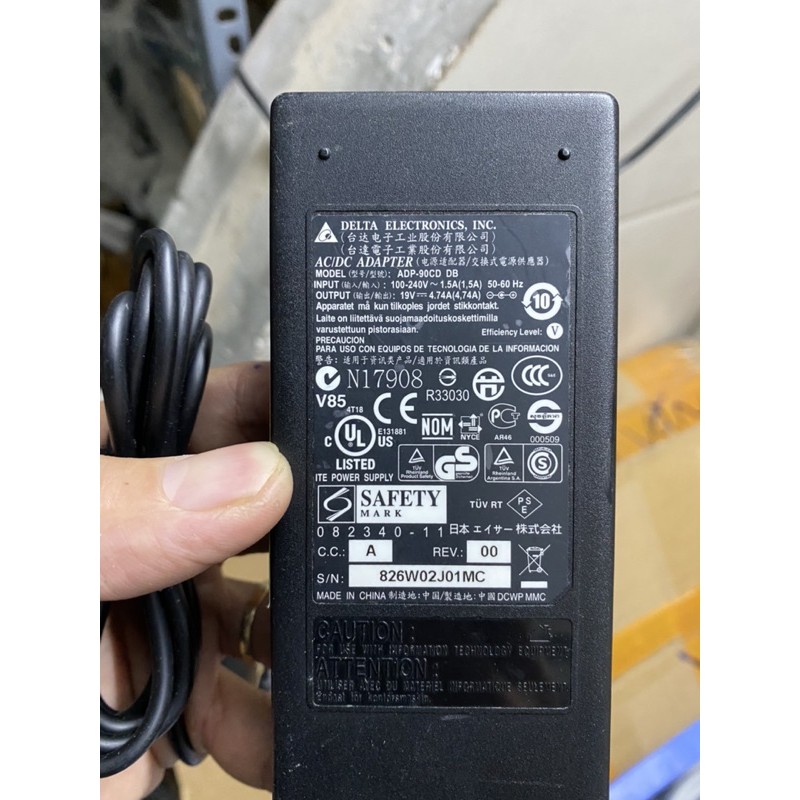 Sạc laptop Acer Delta 19V 4.74A zin bóc máy Acer cung cấp