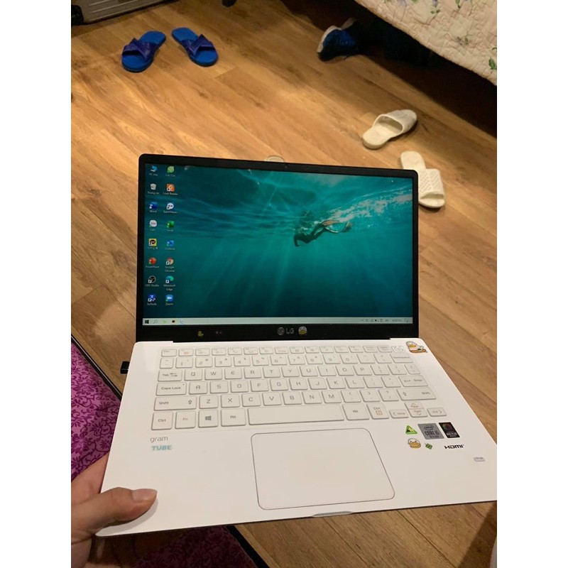 LG gram 14' | BigBuy360 - bigbuy360.vn