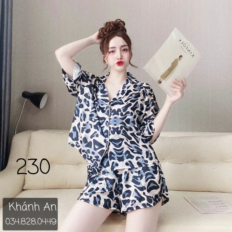 Bộ Crop Top lụa Latin